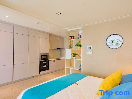 Санья: Perfect Holiday Seaview Apartment (Sanya Haitang Bay Poly)