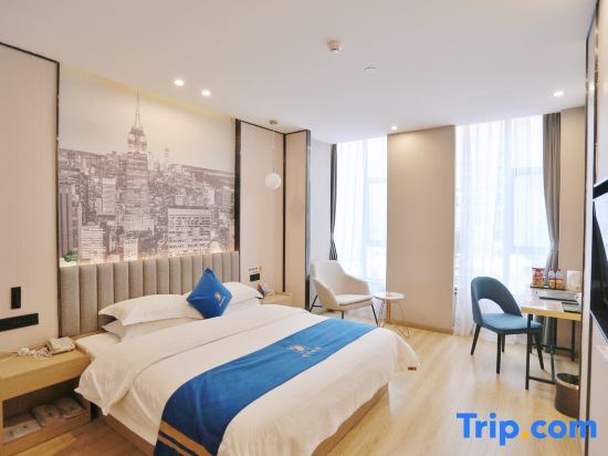 Дажоу: Super 8 Hotel (Dazhou Quxian Fortune Center)