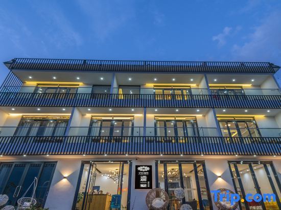Yuanju Yishu Boutique Inn — фото 1