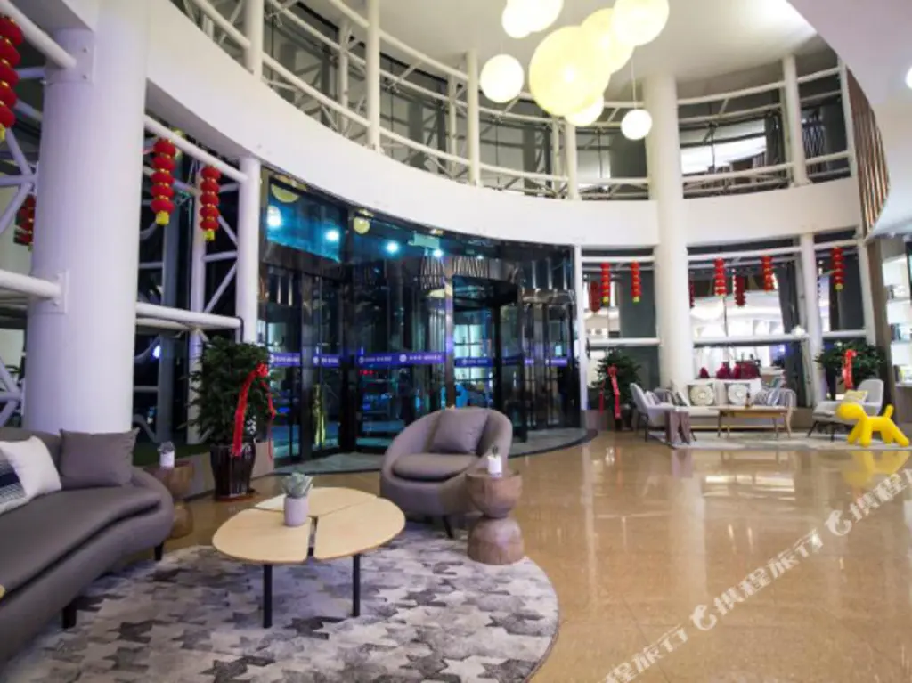 Шицзячжуан: 锐思特逸致酒店(石家庄市人民医院翟营南大街店)