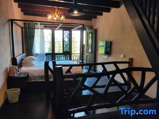 Хучжоу: Mogan Mountain Xiaofeng Mujing Xiangye Hot Spring Hostel