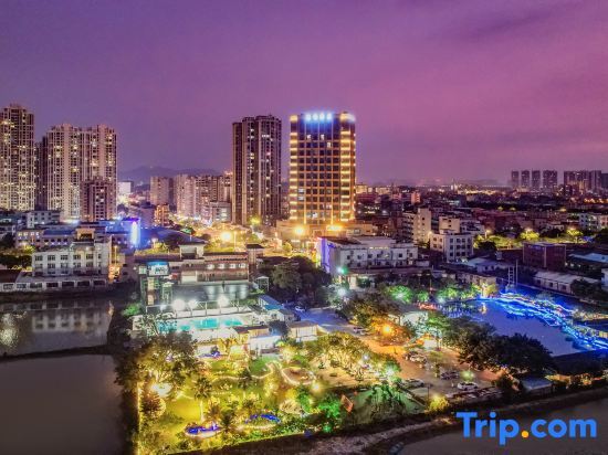 Фошань: Foshan Yuefeng High-altitude Garden Panorama Hotel (Jiujiangzhen Xinji Plaza)