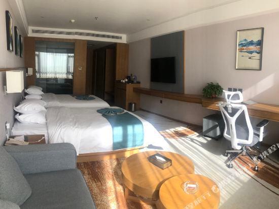 Чжэнчжоу: YueCheng Hotel