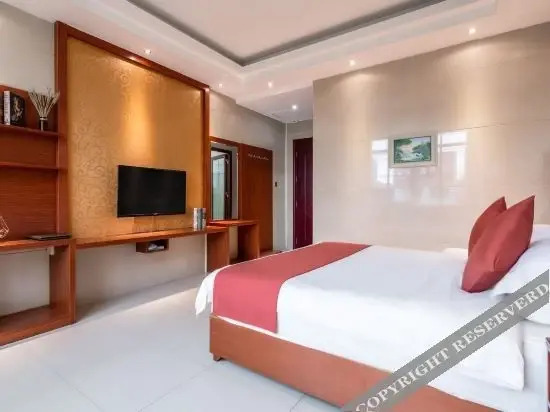Lanyang: Jiahua Business Hotel (Danzhou Summer Plaza Store)