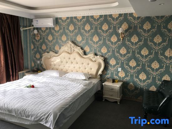 Далянь: Dalian Yifan Theme Hotel