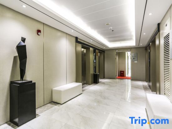 Шэньчжэнь: Bangtuo Meinuo Executive Apartment (Shenzhen Wanda Plaza)