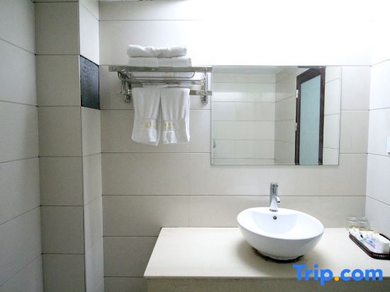 Цзиндэчжэнь: Chuangejia Marriott Hotel (Leping Railway Station West Gate Plaza Branch)