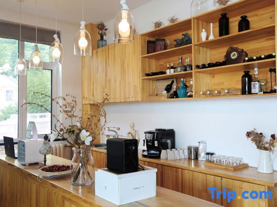 Циндао: Yinju Xishan Hostel