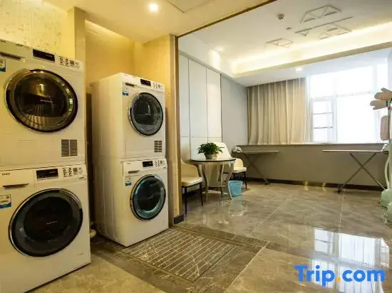 Ухань: Zongheng Outlets Hotel