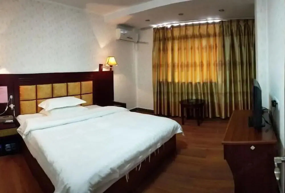 Хейан: Zijin Huaxin Business Hotel