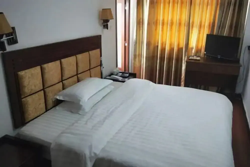 Хейан: Zijin Huaxin Business Hotel