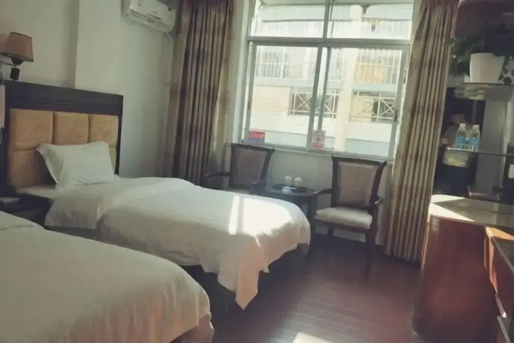 Хейан: Zijin Huaxin Business Hotel