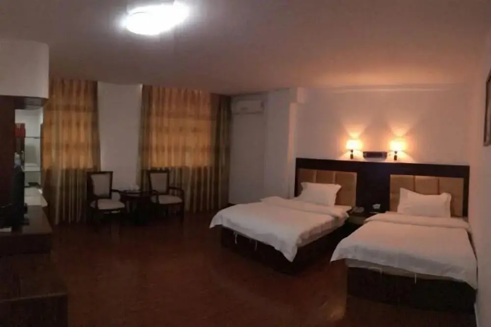 Хейан: Zijin Huaxin Business Hotel