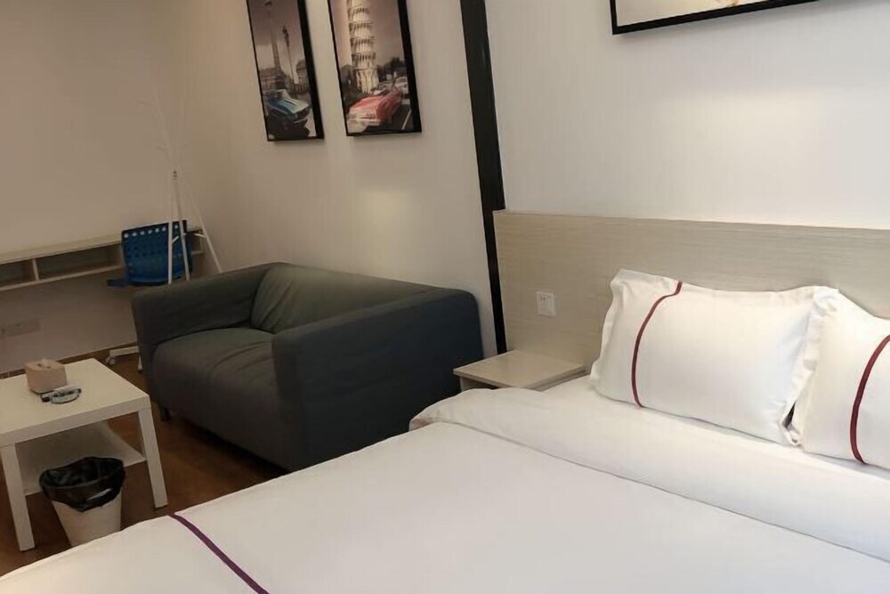 Фошань: Feifan Leya Serviced Apartment (Foshan Chencun)