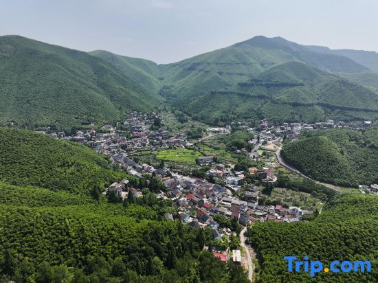 Хучжоу: Deqing xiang yunshan residence