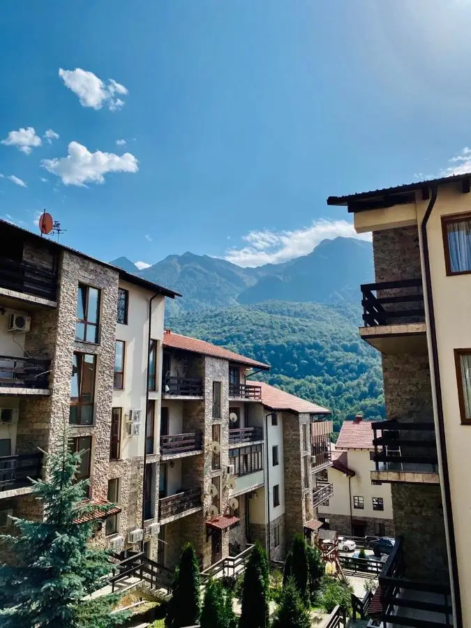 Красная Поляна: Apartment on Kalinovaya 9A