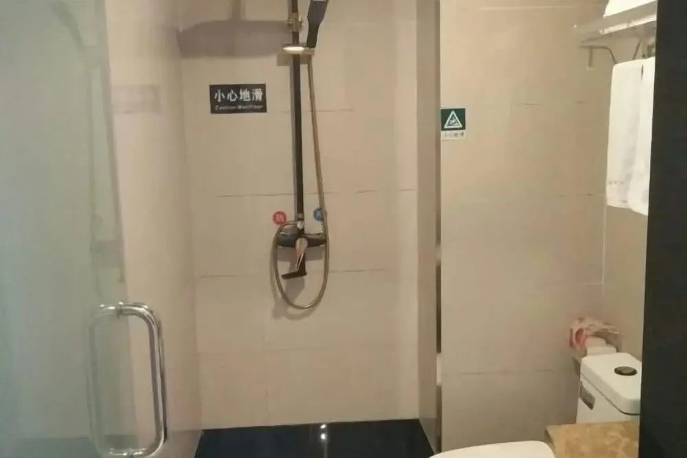 Хуанши: Xingelin Business Hotel
