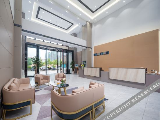 Линьцан: Home Inn Selected (Lincang New Asia Pacific Times Square High speed Railway Station Store)