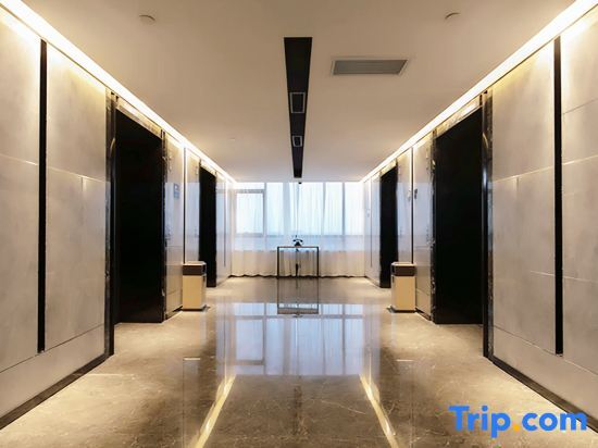 Шанхай: Grand Kingtown S Hotel Shanghai