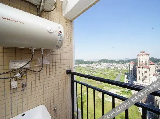 Чжуншань: L Zhixuan Hotel Apartment (Zhongshan Blue Sky Golden Land)