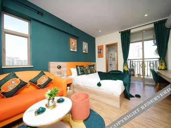 Чжуншань: L Zhixuan Hotel Apartment (Zhongshan Blue Sky Golden Land)