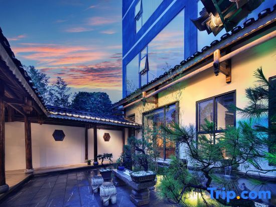 Гуйлинь: Yinyue Hanshe Homestay (Yucai Campus, Guangxi Normal University)