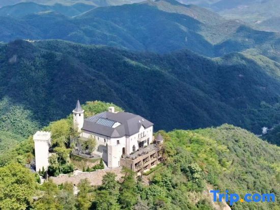 Хучжоу: Moganshan Mu Xi Stone Color Homestay