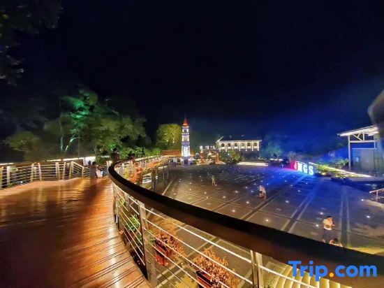 Хучжоу: Moganshan Mu Xi Stone Color Homestay