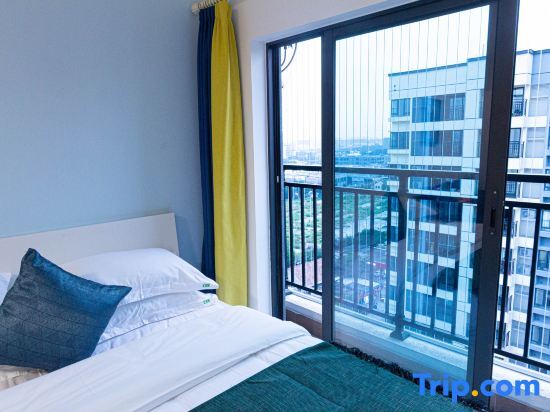 Фошань: Huileju Apartments (Foshan railway station store)