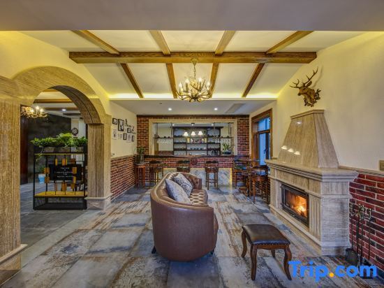 Хучжоу: Moganshan Fengdu Lu Homestay