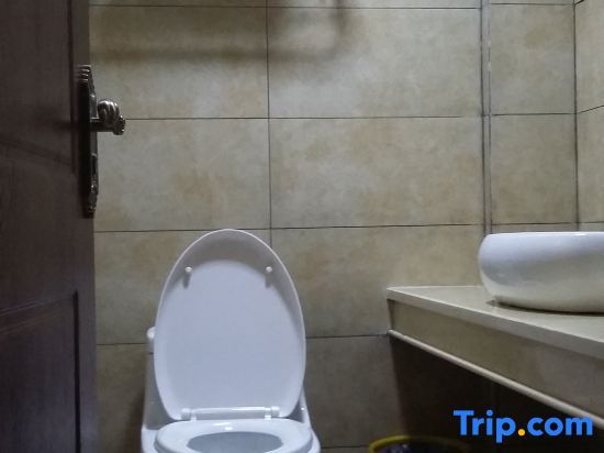 Вэньчжоу: Cangnan Hongcheng Business Hotel