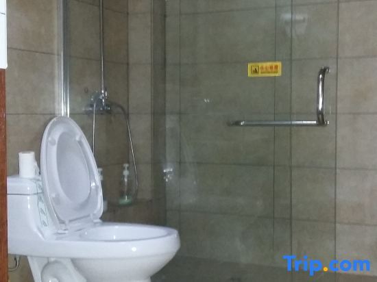 Вэньчжоу: Cangnan Hongcheng Business Hotel