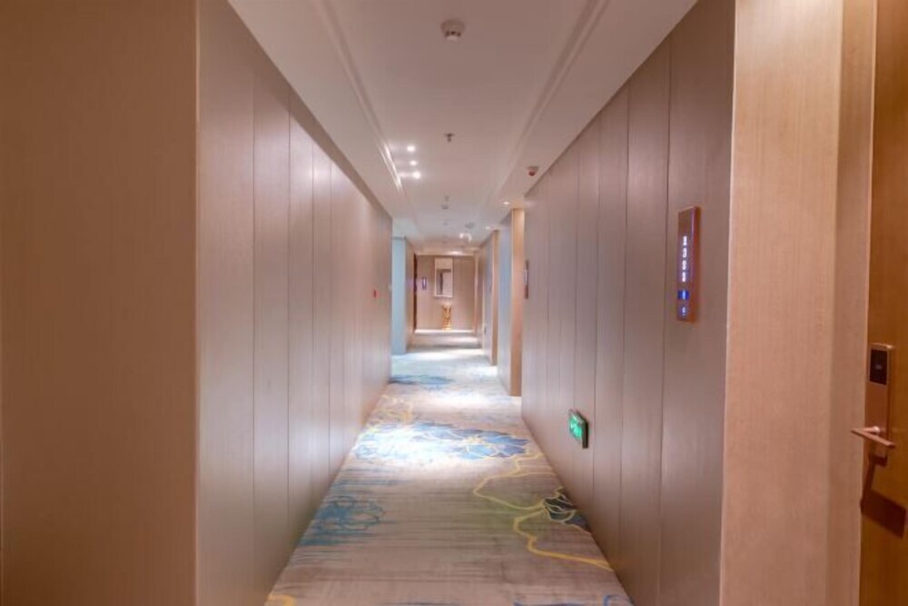 Лючжоу: Meiyijia Huacheng Hotel