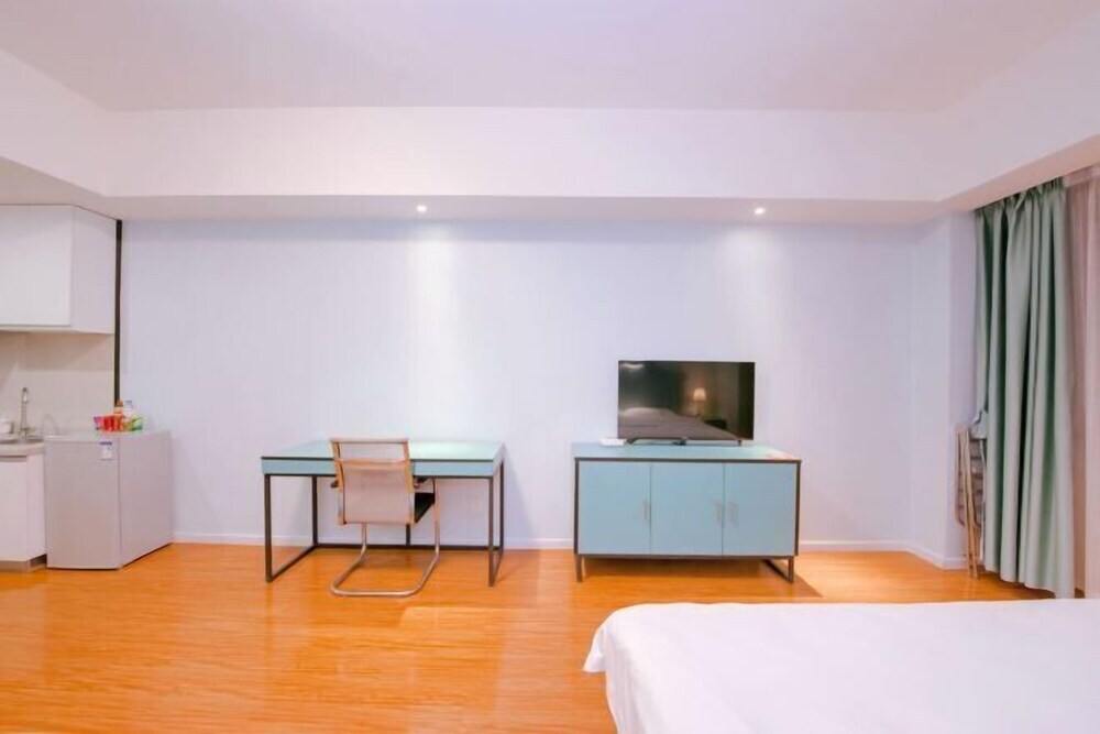Лючжоу: Meiyijia Huacheng Hotel