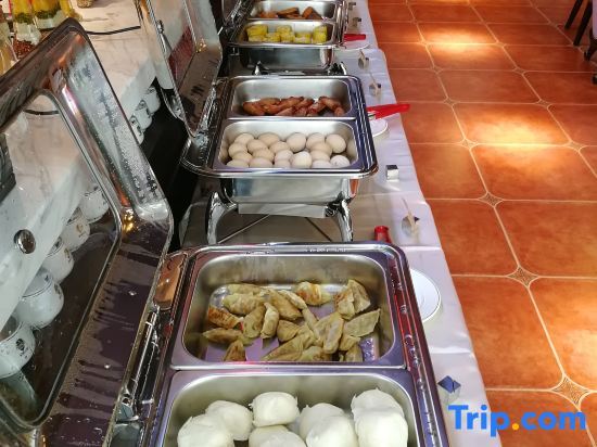 Чжаньцзян: Lianjiang Changmao Holiday Inn (Xinyi middle school store)