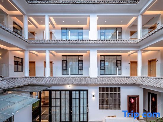 Дали: Boyu Boutique Homestay (Dali Ancient City South Gate Branch)