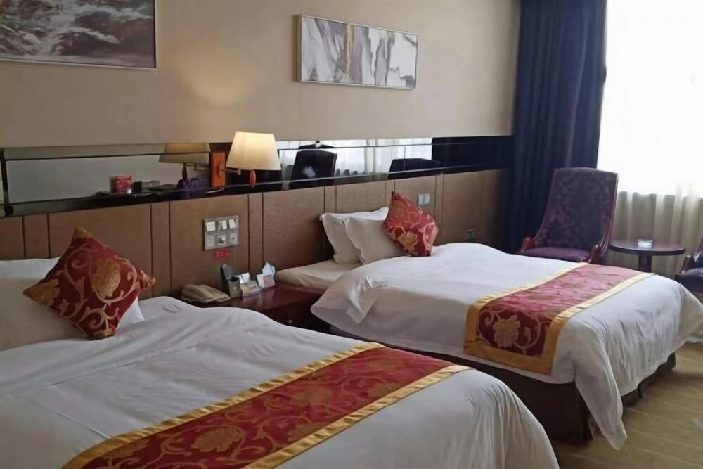 Чжуншань: Zhongshan Union Hotel