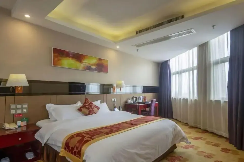 Чжуншань: Zhongshan Union Hotel