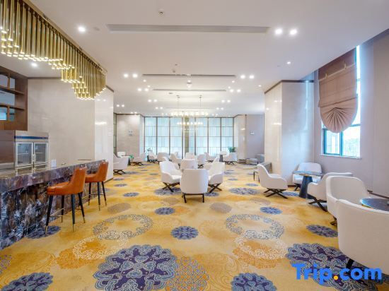 Юэян: Ronghu Hotel