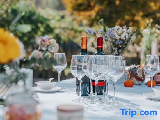Хучжоу: Mountain trips to the AutumnVilla (Anji Zhejiang North Grand Canyon Branch)