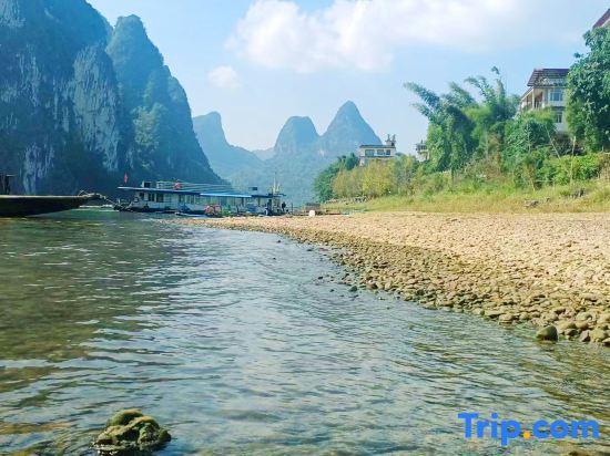 Яншо: Yangshuo Bilin Holiday Inn (20 yuan RMB Scenic Area Branch)