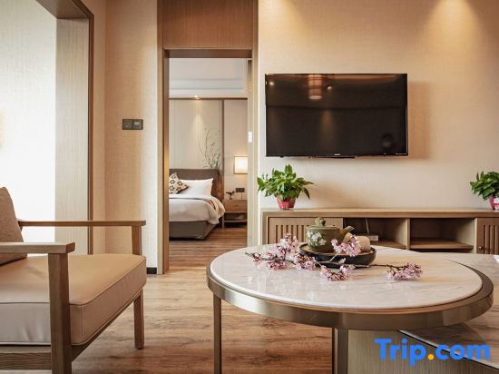 Уси: Wuxi Sakura Villa （Taihu Yuantouzhu Scenic Area）