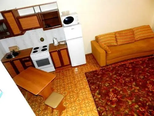 Красноярск: Comfortable Home Apartments On Karamzina Street