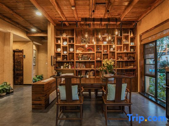 Хучжоу: Yunshang Grassland Fengsheng three time hot spring holiday villa
