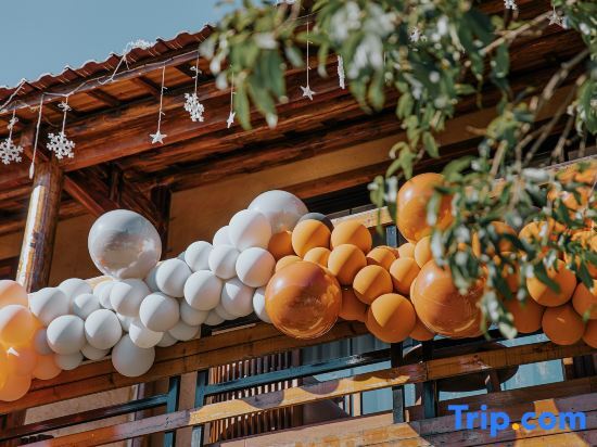 Хучжоу: Yunshang Grassland Fengsheng three time hot spring holiday villa