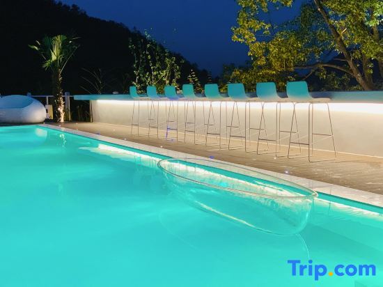 Хучжоу: Xingye •Constellation Designer Pool Homestay