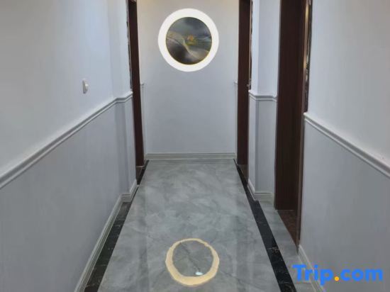 Линьи: Dongfang Hotel (Feixian Shengli Road Store)