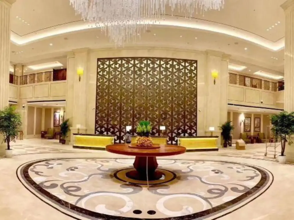 Tongnan Konglead Hotel — фото 1
