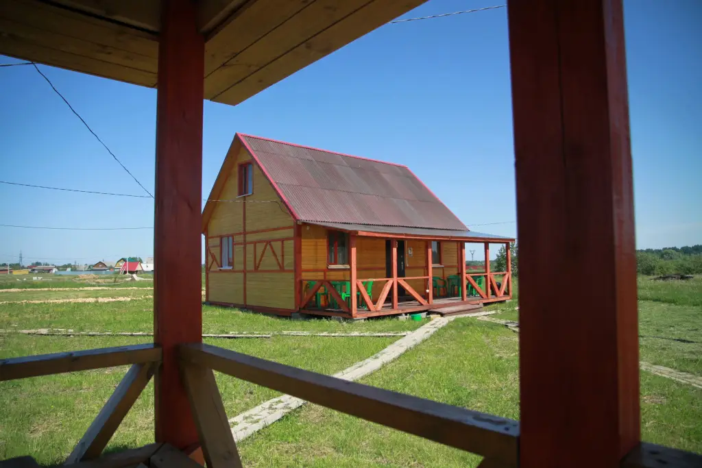 Шимск: База Отдыха Капитан