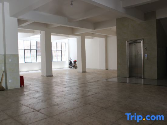 Дали: Fengmingjiutian   Hotels
